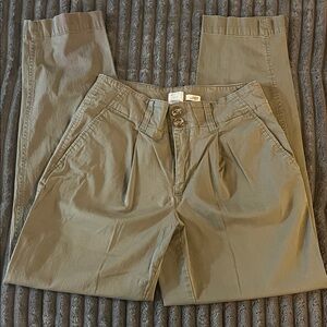 a new day Women's pleated olive Khaki Chino Pants